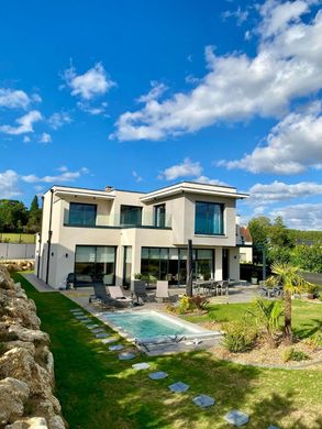 Maison de luxe à Saint-Nom-la-Bretêche, Yvelines
