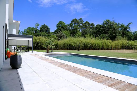 Villa in Arcachon, Gironde