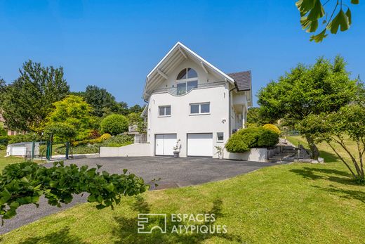 Luxury home in Bettlach, Haut-Rhin