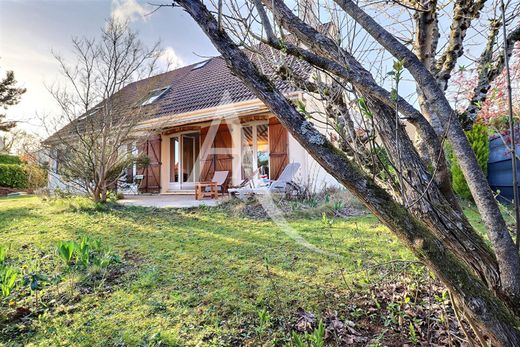 Luxury home in Courdimanche, Val d'Oise