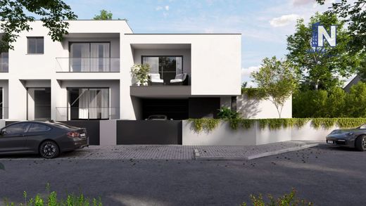 Casa di lusso a Vila Verde, Distrito de Braga