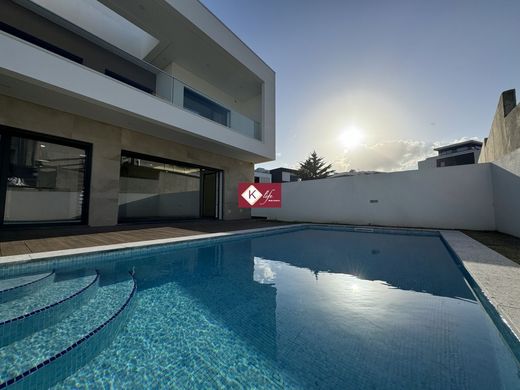 Luxury home in Almada, Distrito de Setúbal