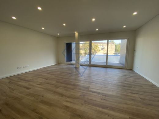 Apartment in Almada, Distrito de Setúbal