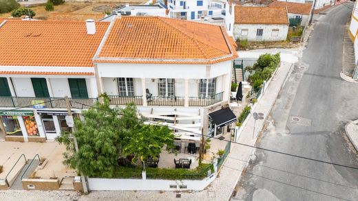 Residential complexes in Caldas da Rainha, Distrito de Leiria