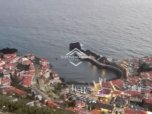 Câmara de Lobos, Madeiraのアパートメント