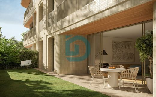 Apartment / Etagenwohnung in Porto, Distrito do Porto