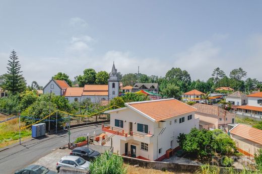 منزل ﻓﻲ Calheta, Madeira