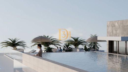 Apartment / Etagenwohnung in Funchal, Madeira