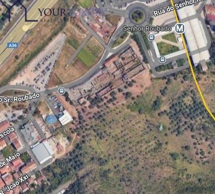 Land in Odivelas, Lisbon