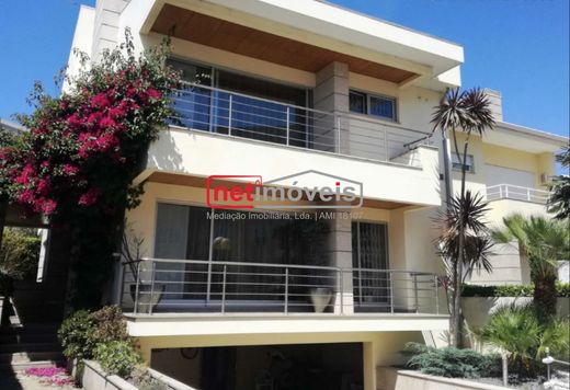 Luxury home in Maia, Distrito do Porto
