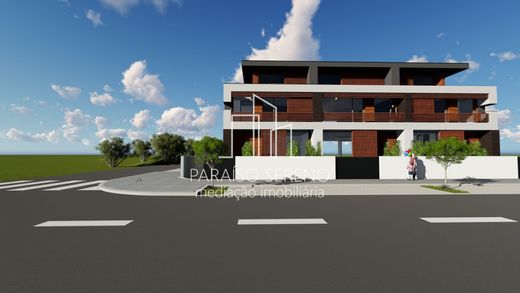 منزل ﻓﻲ فيلا نوا دغايا
, Vila Nova de Gaia