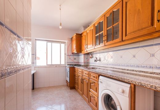 ﺷﻘﺔ ﻓﻲ Oeiras, Distrito de Lisboa