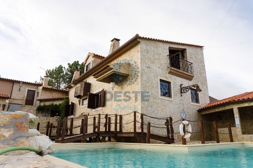 Luxury home in Cadaval, Lisbon