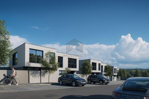 Элитный дом, Santa Maria da Feira, Distrito de Aveiro