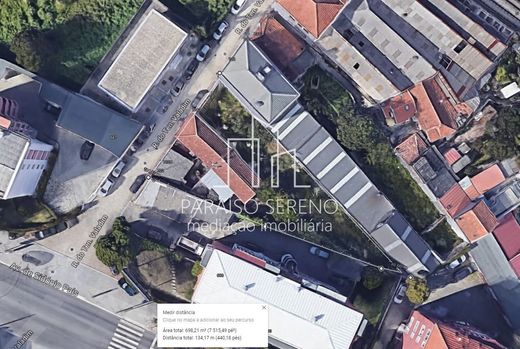 ‏קרקע ב  פורטו, Porto