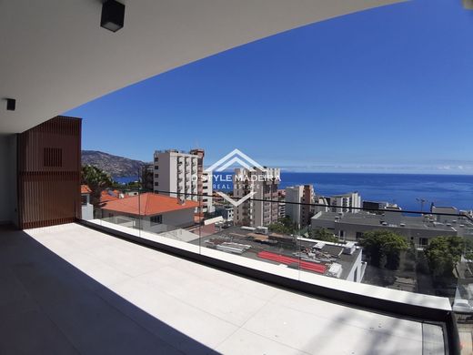 아파트 / Funchal, Madeira