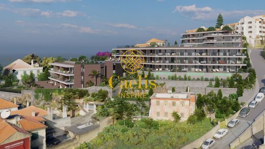 Apartment / Etagenwohnung in Funchal, Madeira