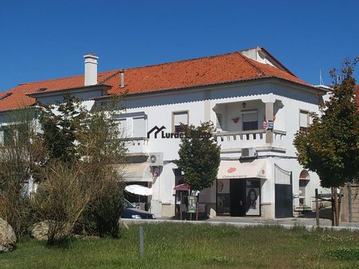 Элитный дом, Каштелу-Бранку, Castelo Branco