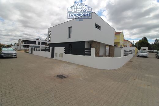 Luxe woning in Setúbal, Distrito de Setúbal