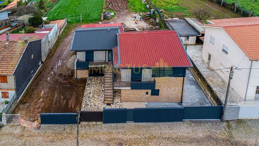 Luxury home in Trofa, Distrito do Porto