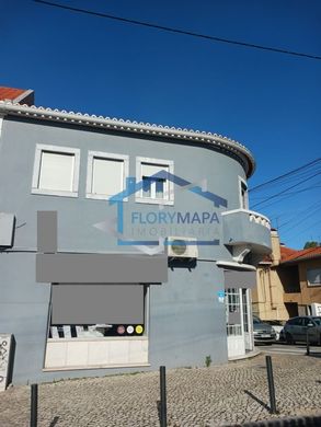 Kamienica w Cascais, Distrito de Lisboa