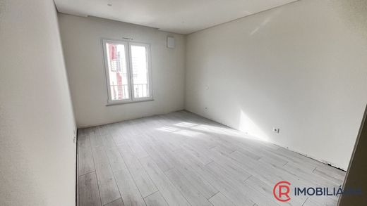 Apartment / Etagenwohnung in Barreiro, Distrito de Setúbal