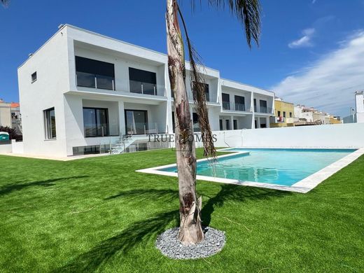 豪宅  Almada, Distrito de Setúbal