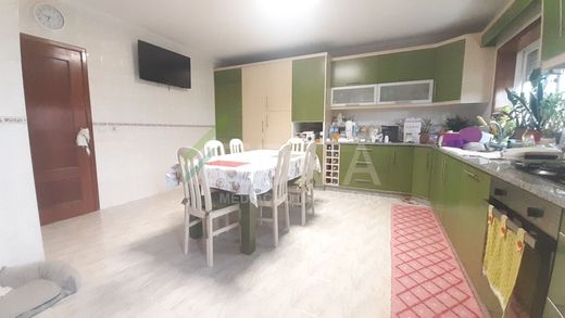 Casa de luxo - Guimarães, Braga