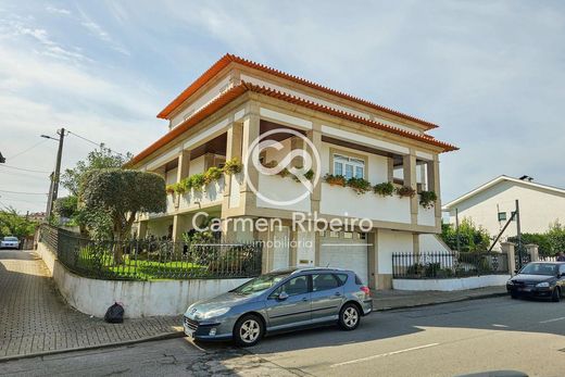 Casa de lujo en Fafe, Braga