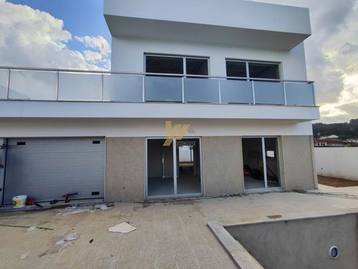 Casa de lujo en Santa Maria da Feira, Aveiro