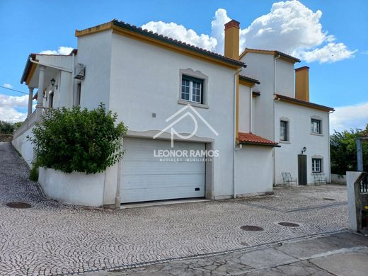 Luxury home in Castelo Branco, Distrito de Castelo Branco