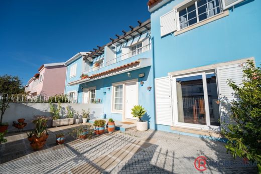 Luxury home in Moita, Distrito de Setúbal