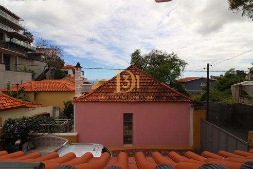 Luxus-Haus in Funchal, Madeira
