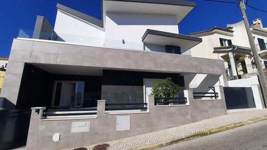 Odivelas, Distrito de Lisboaの高級住宅