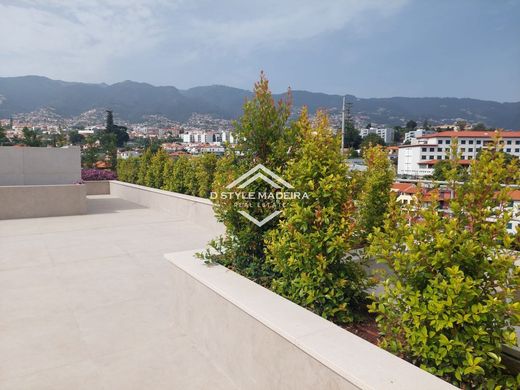 Appartamento a Funchal, Madeira