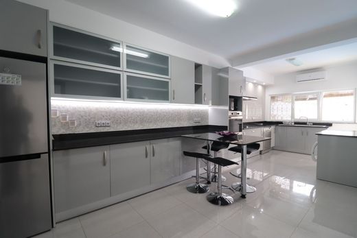 Luxury home in Faro, Distrito de Faro