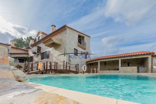 Luxury home in Cadaval, Lisbon