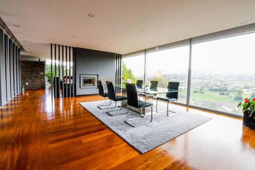 Luxury home in Santo Tirso, Distrito do Porto