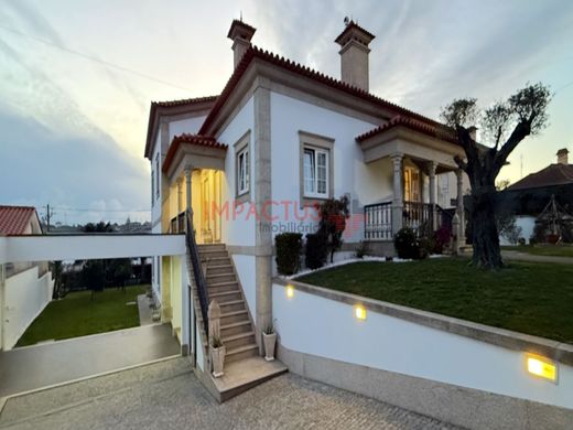 منزل ﻓﻲ Barcelos, Distrito de Braga