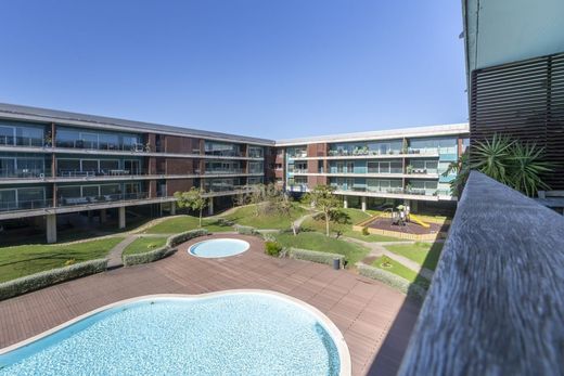 Apartment / Etagenwohnung in Loures, Lissabon