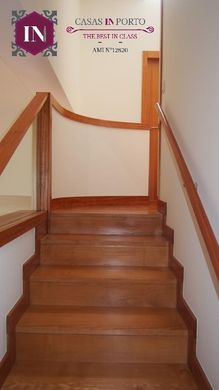 Gondomar, Distrito do Portoのアパートメント