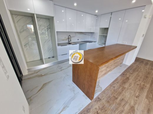 Luxury home in Vila Nova de Gaia, Distrito do Porto