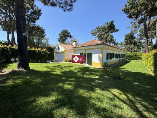 Luxury home in Almada, Distrito de Setúbal