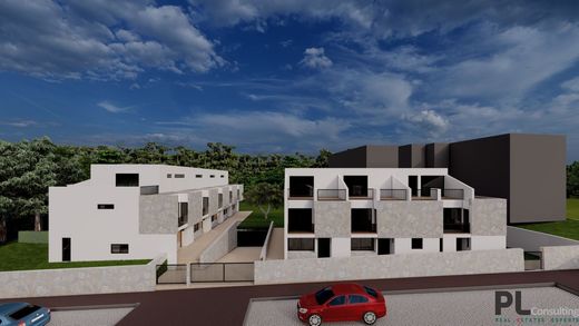 ‏קרקע ב  וילה נובה דה גאיה
, Vila Nova de Gaia