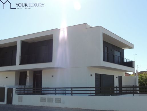 ‏בתי יוקרה ב  Odivelas, Distrito de Lisboa