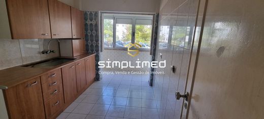 Apartment in Oeiras, Lisbon