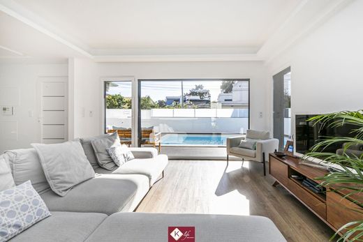 Casa de lujo en Almada, Setúbal