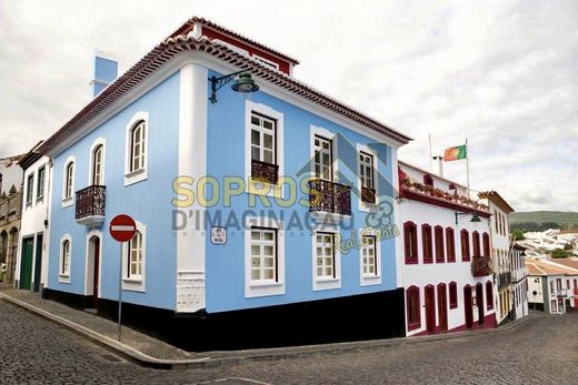 Luxus-Haus in Angra do Heroísmo, Azores