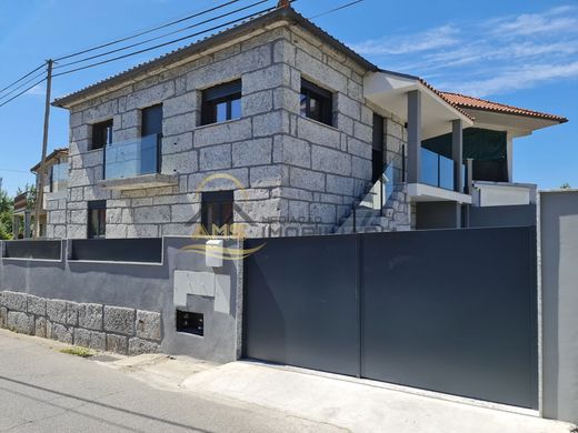 Casa de luxo - Fafe, Braga