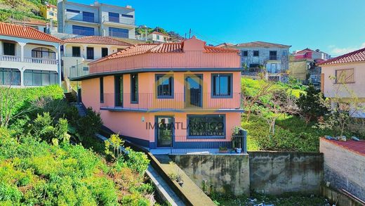 Luksusowy dom w Câmara de Lobos, Madeira